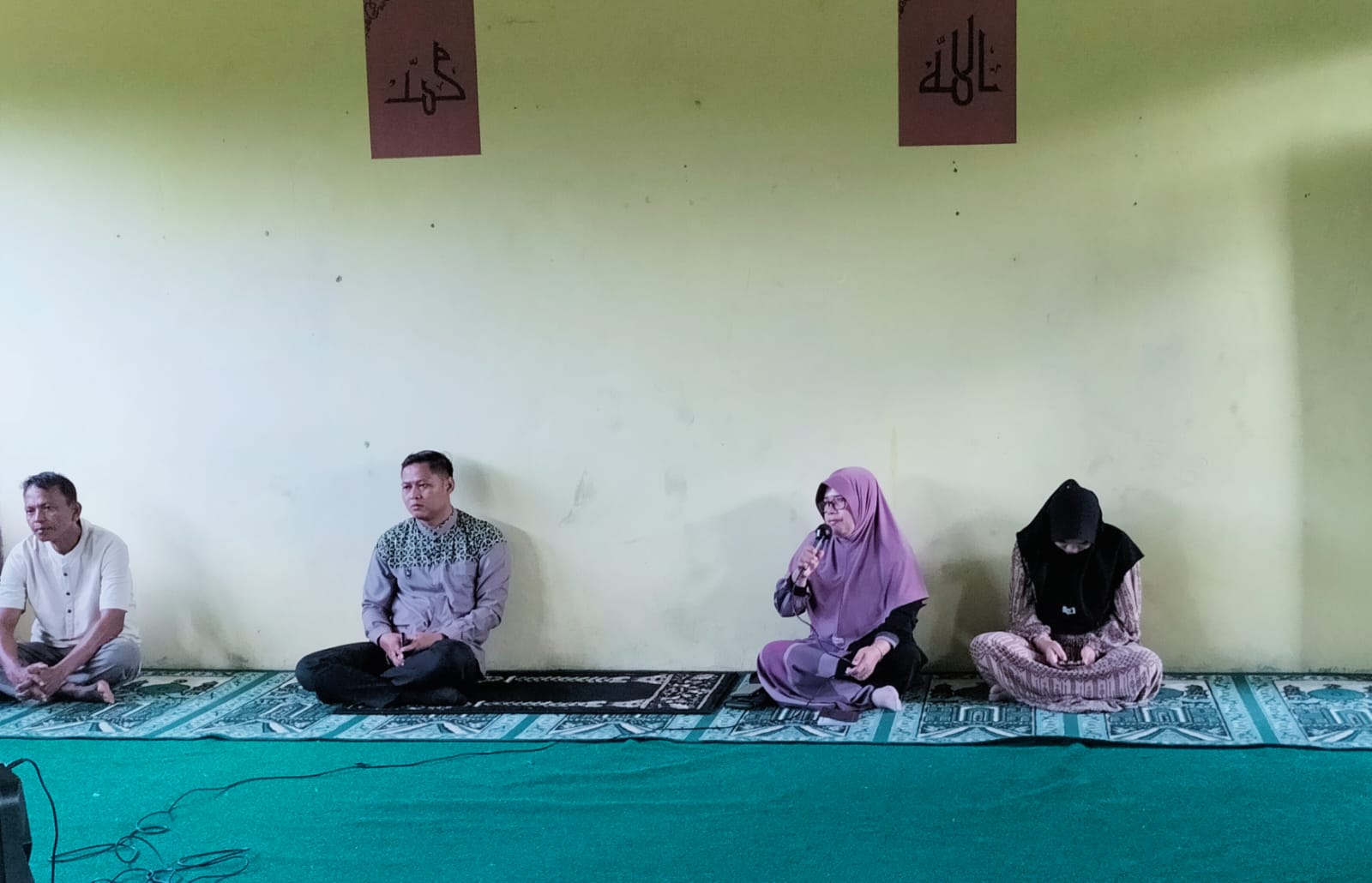 Yasinan Jumat Pagi Menjadi Agenda Rutin Bagi Siswa MTsN 5 Sarolangun Yasinan Jumat Pagi Menjadi Agenda Rutin Bagi Siswa MTsN 5 Sarolangun
