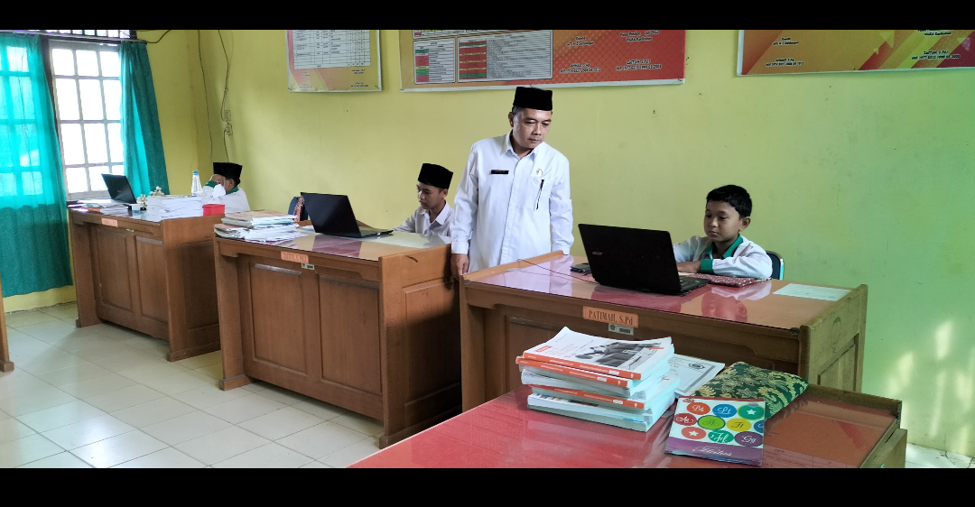 Listrik Padam, Tidak Menyurutkan Semangat Untuk Mengikuti ANBK  09  September 2024