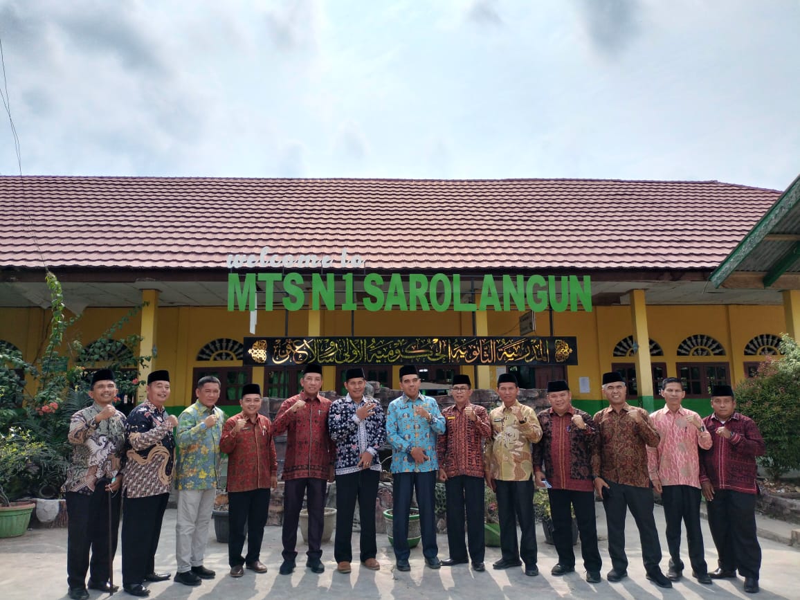 Kepala MTsN 5 Sarolangun Hadiri Kegiatan Pembukaan KSM Tingkat Provinsi Tahun 2024 Kepala MTsN 5 Sarolangun Hadiri Kegiatan Pembukaan KSM Tingkat Provinsi Tahun 2024