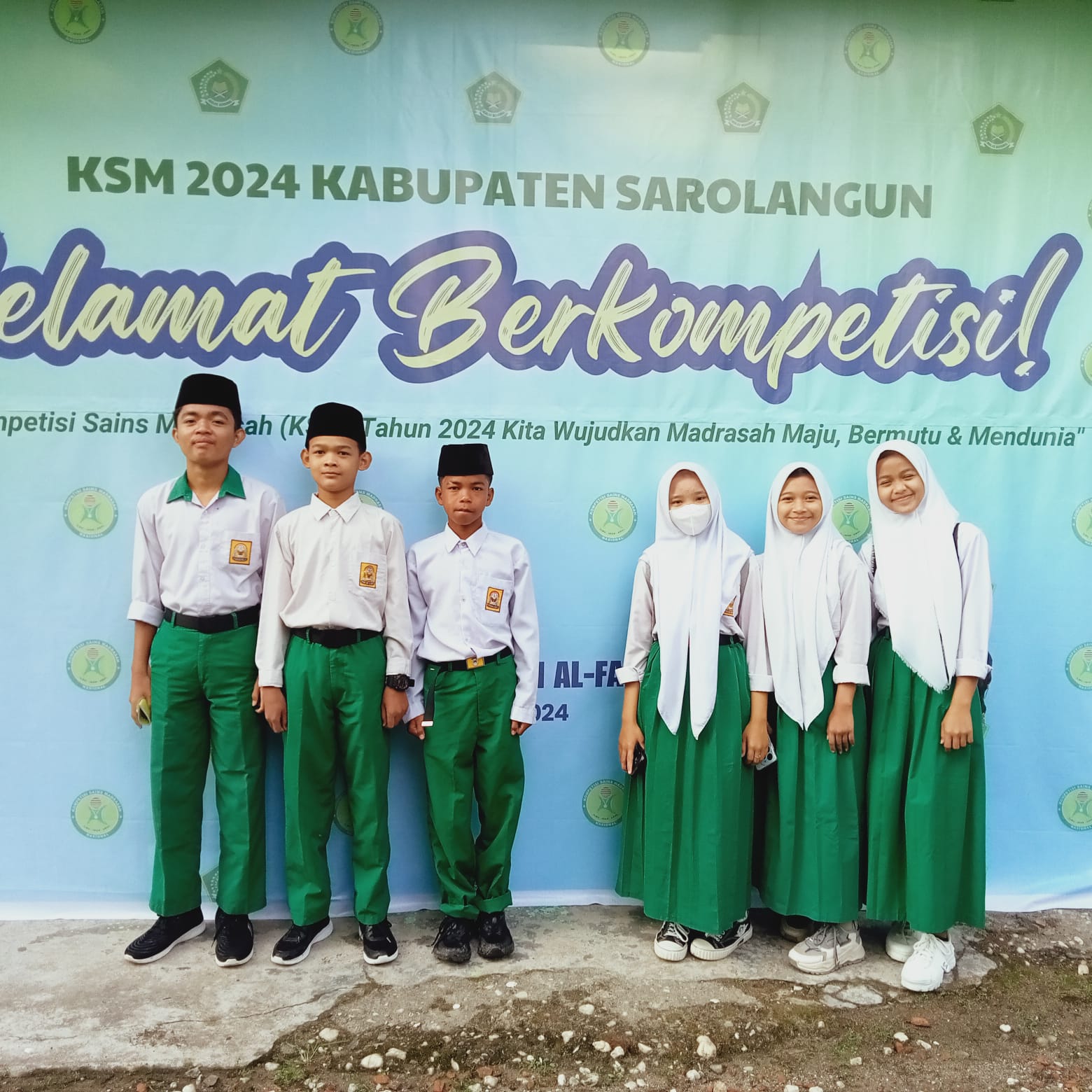 ENAM WAJAH SISWA MTs N 5 SAROLANGUN IKUT KSM Tk. KABUPATEN TAHUN 2024 ENAM WAJAH SISWA MTs N 5 SAROLANGUN IKUT KSM Tk. KABUPATEN TAHUN 2024