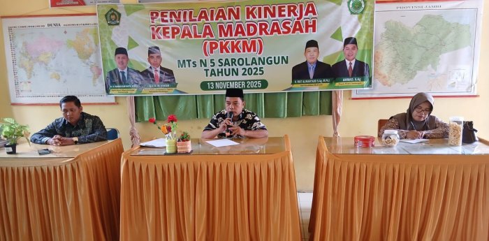 MTsN 5 Sarolangun Gelar Rapat Persiapan Ujian TKA Ujian Madrasah Dan Penerimaan Siswa Baru MTsN 5 Sarolangun Gelar Rapat Persiapan Ujian TKA Ujian Madrasah Dan Penerimaan Siswa Baru